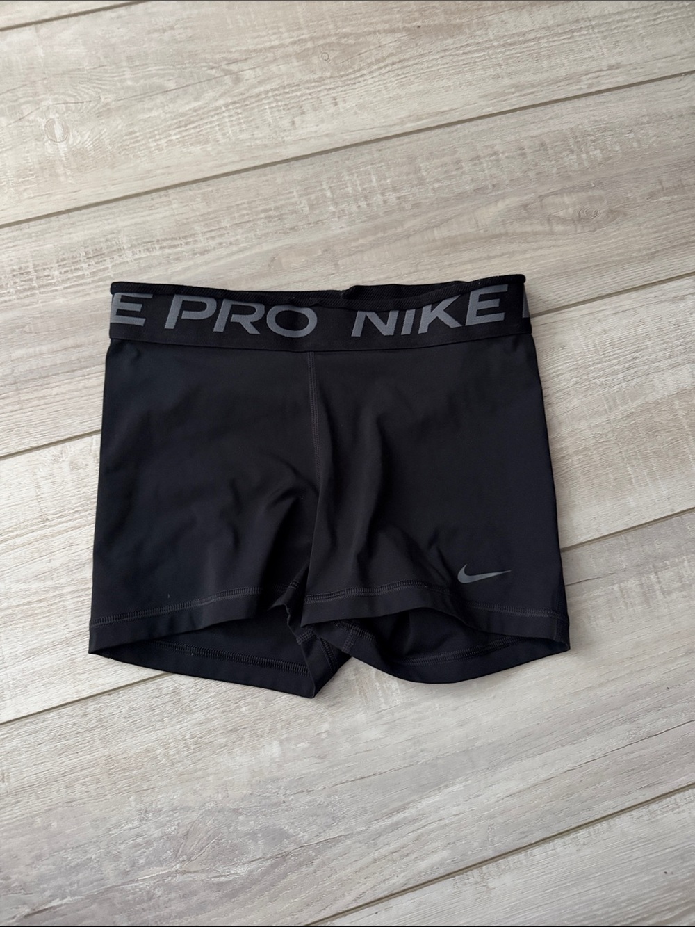 Women’s 3” Nike Pro